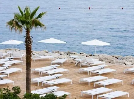 Eco Eclectic With Pool 别墅 *