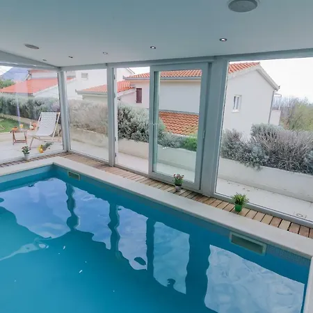 Eco Eclectic With Pool