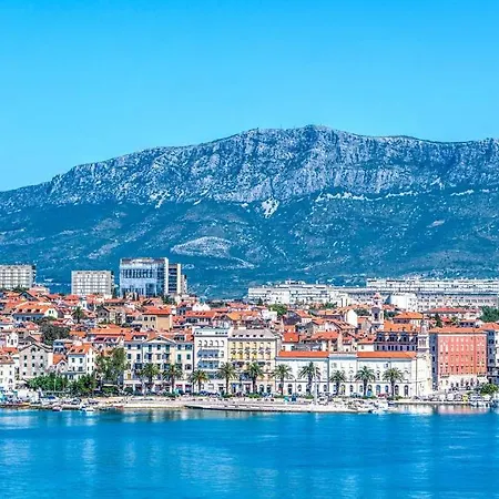 Eco Eclectic With Pool