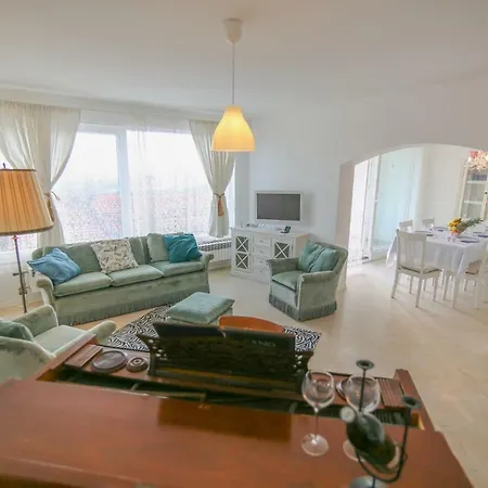 فيلة Eco Eclectic With Pool *