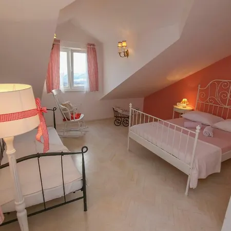 Eco Eclectic With Pool * Σολίν