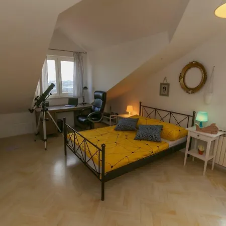 Eco Eclectic With Pool فيلة *