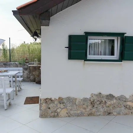 Eco Eclectic With Pool Solin