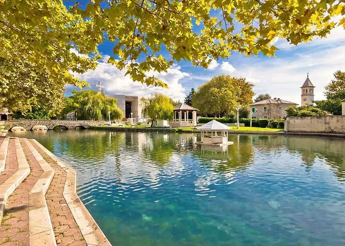 Eco Eclectic With Pool