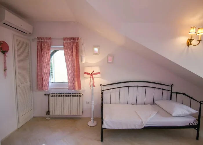 Willa Eco Eclectic With Pool