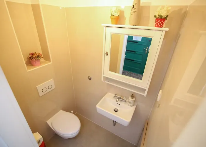 Willa Eco Eclectic With Pool Solin