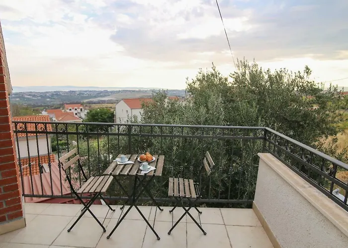 Eco Eclectic With Pool Willa