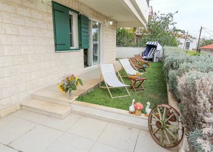 Willa Eco Eclectic With Pool Solin