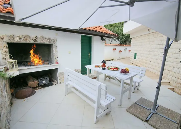 Eco Eclectic With Pool * Solin