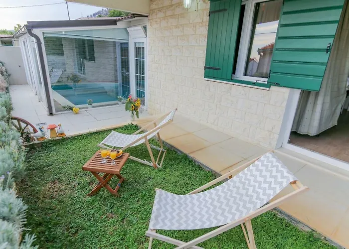 Willa Eco Eclectic With Pool Solin